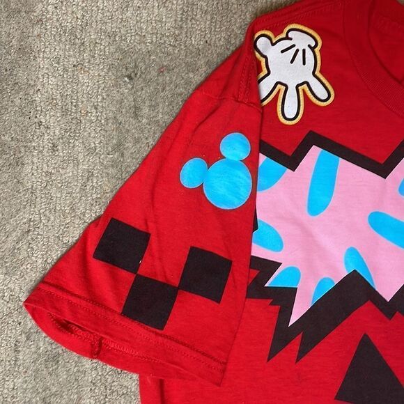 Mickey & Co All Over Print Mickey Tee | 2-Sided | M - Picture 6 of 6